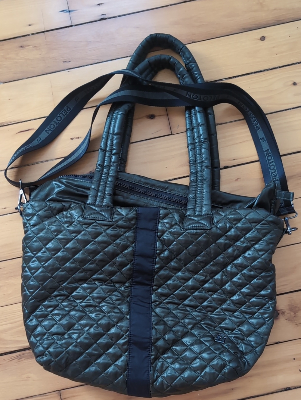 Oliver Thomas Quilted Drak Green Tote with Peleton Branded Strap